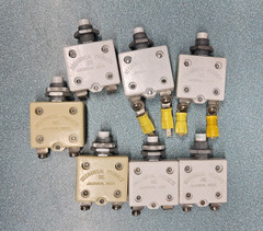 MECHANICAL PRODUCTS 1600-082-300 PUSH TO RESET CIRCUIT BREAKER 30A (7)