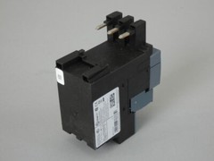 Siemens 3RR2142-2AA30 Monitoring Relay 24VAC/DC 4-40A