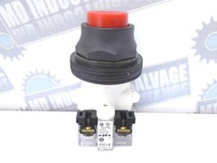 Westinghouse – PB2ABRB – Momentary RED Push Button OIL-TITE Switch – 1 NC (NEW)