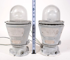 Vintage Appleton Electric Explosion Proof Light Lamp Fixture AAU-15N A-51 Series