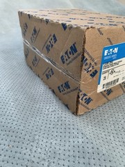Crouse-Hinds CGB292 Straight Body Male Thread Cord And Cable Fitting. Box of 25.