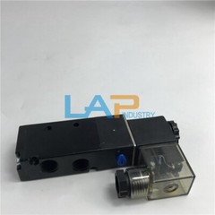 one New For V5221-06/8 V5231-10/V5241-15 Pneumatic solenoid valve@ya