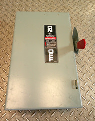 GENERAL ELECTRIC TG4322 MODEL 9 General Duty Safety Switch, 60A