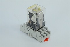 Square D Socket 8501NR82 with Relay 8501KLD12V53