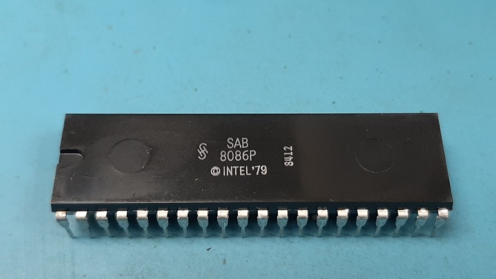 ( 3 PCS ) SAB8086P 8-Bit Microprocessor