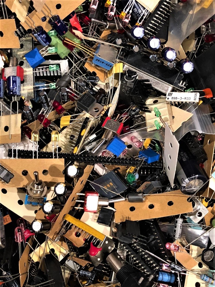 1/2 POUND LOT ELECTRONIC COMPONENT PARTS LARGE SELECTION of TINKER DIY NEW PARTS