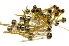LOT OF 5 BFY81 NOS Dual Silicon Matched Planar Transistors NEW MEGA