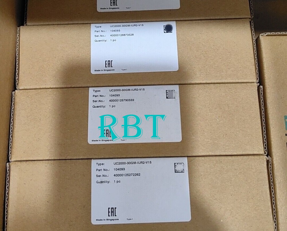 P+F UC2000-30GM-IUR2-V15 Ultrasonic Sensor Brand New