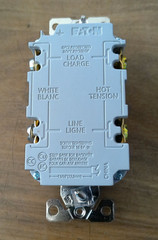 New EATON TWRGF15W Tamper & Weather Resistant Slim White GFCI Receptacle