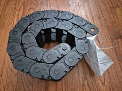 Igus 250-07-055-3MC Cable Hose Carrier E-Chain Systems 3 Feet Length New