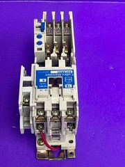 Cutler Hammer AN16BN0 SeriesC1, 18A Nema Size 0 w/ C306DN3 Series B1 Aux Contact