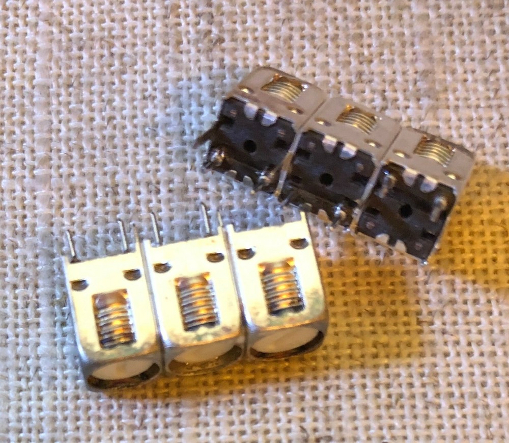 TOKO 5HT-63540F-635 Triple Tuned Band Pass Filter, 635MHz **NEW** Qty.1