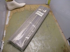 Lot of 100 Tech Etch 2400 Series EMI Gaskets 2431-1011-0127-24.13 [4*I-21]