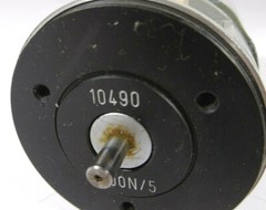 Carl Zeiss Jena Drehgeber | Ø Welle 5mm | Länge des Körpers 125 mm | Ø 60 mm