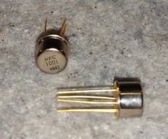PS1001 1PCS Industrial use PHOTO COUPLER New Old Stock……(C11B3)…….