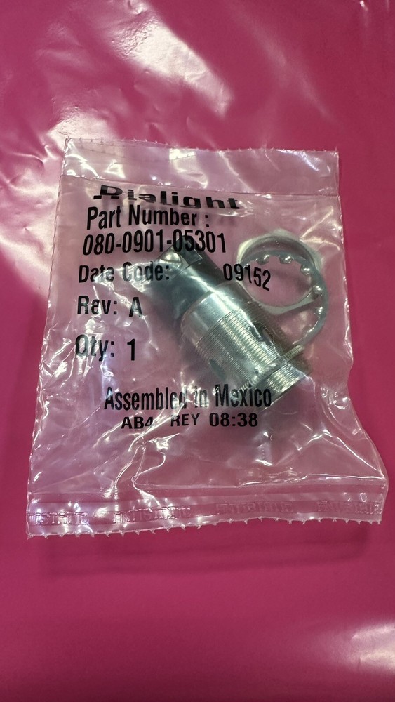 (33 Count Lot) Of Dialight 080-0901-05-301 1in Incand. PMI Base