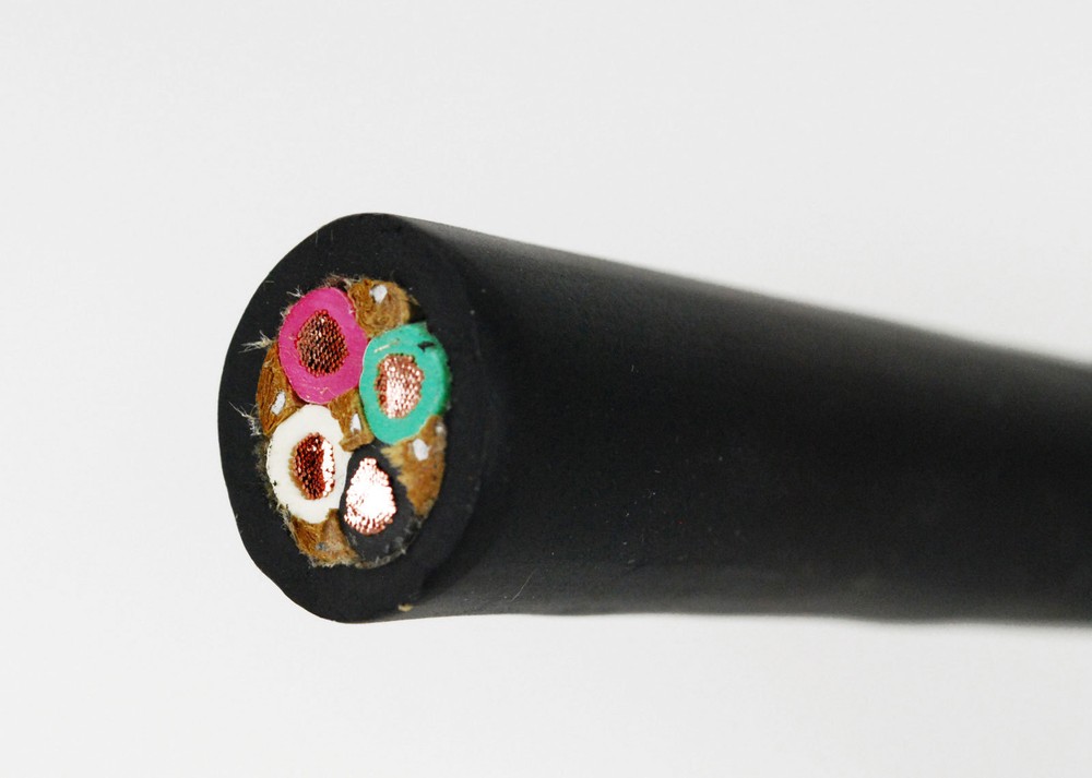 24050 50′ 2/4 Wire Cord SOOW , Rubber Coated, 2 Gauge, 4 Conductor, 600V