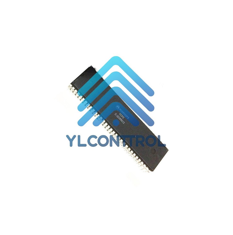 1Pcs MC68000P8 CPU Vintage Microprocessor IC New