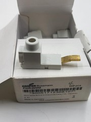 Cooper Bussmann PWR35MM single phase low profile feeder terminal 115A 1000Vac/dc