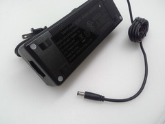SWITCHING /GEAO Tech GEO1201DA-2400625 AC/DC Adapter Power supply 24V 6.25A