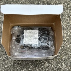 Hubble UVPP Building Automation Universal Voltage Power Pack Black