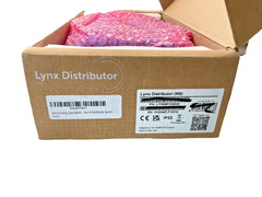 Victron Energy Lynx Distributor LYN060102000 M8 DC Busbar Fuse System / NEW !