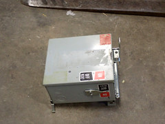 GE SL43EBG 30A 240V 3PH 4W Breaker Type Bus Plug For Use W Type TEB Breakers
