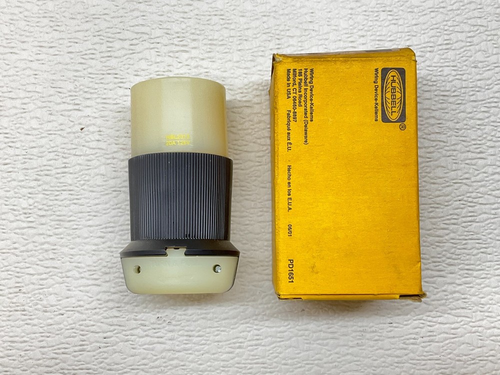 Hubbell HBL2313 20 A Amp 125 V VAC Receptacle 2 P 3 W New