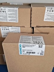 1PCS NEW 3RV2917-4B 3-Phase Busbar SIEMENS