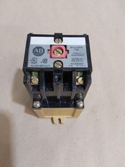 ALLEN-BRADLEY 700-P200A1 Control Relay 120V Coil BULLETIN 700 TYPE-P