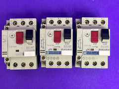 Telemecanique GV2-M07 Motor Circuit Breaker w/ GV2-AN11 Aux Contact [Lot of 3]