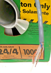 SOUTHWIRE 1000-FT 24 CAT 5E 4 RISER GRAY DATA CABLE PULL BOX COPPER INDOOR
