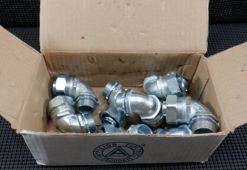 Appleton ST-9075 Liquidtight ¾” Flexible Connector 90° Mall Iron – Lot of 9