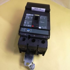 SQUARE D JGA36175 circuit breaker