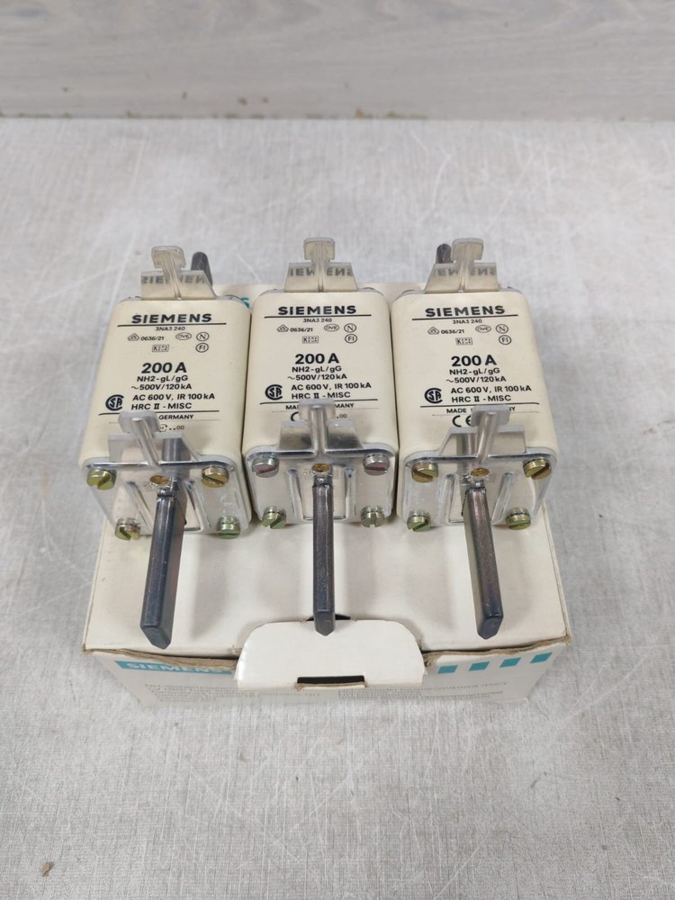LOT 3PCS SIEMENS 3NA3240 LV-HRC-FUSE LINKS 200A