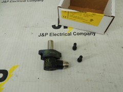 BI 2-CRS260-ADZ30X2-B3131/S34 TURCK INDUCTIVE SENSOR WITH MOUNTING SCREWS NEW