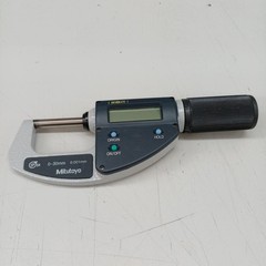 Mitutoyo MDQ-80M Dial Micrometer Precision Measuring Tool