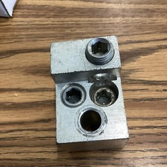 ILSCO TA800MA2 D2242 TERMINAL LUG 3/0 – 400mcm Used