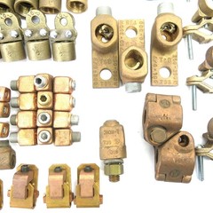 TOPAZ LIGHTING AND THOMAS & BETTS BRONZE GROUNDING HUB ( LOT OF 54 )