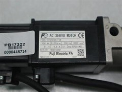 Fuji Electric FA GYS101DC1-CB GYS101DC1CB AC Servo Motor w/ VRSF-PB-S9B-100