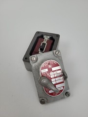 EFS175-F3W Appleton Electric 20 Amp 250 Volt 3-Way Snap Switch *NEXT DAY OPTION*