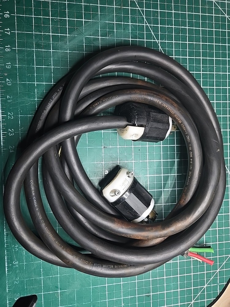 COLEMAN WIRE 14′ + 8/4 600v P-241-3 MSHA SEOOW WATR RESISTNT Leviton L14-30
