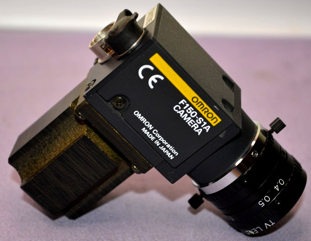 Omron F150-S1A Industrial Vision CCD Camera 1/3″ Sensor For F150 Series System