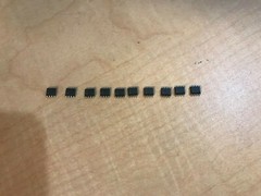 Lot of 10 Microchip Technology SY10EL11VZG IC CLK BUFFER 1:2 8SOIC, New