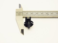 500pcs Hellerman 151-00194  Connector Clip Hole Dia. 7.0X12.0mm; Panel 0.8-2.0m