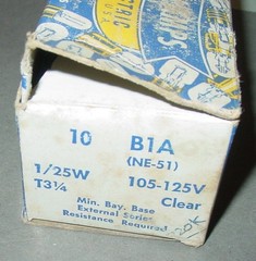 9 Vintage GE NE-51 Glow Lamps General Electric Radio Panel Neon Pilot Bulbs Lot