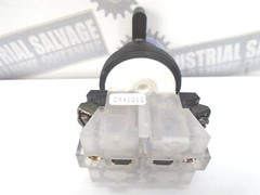 Westinghouse – PB2JEH1AB1B – 3 Position Maintained Selector Switch -(NEW in BOX)