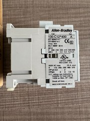 Allen-Bradley 100-C12D400 Contactor Ser.A 600VAC Max NEW!