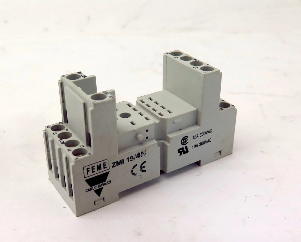 Carlo Gavazzi Relay Socket Base ZMI 15/4N 12A 300VAC