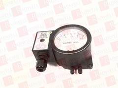 DWYER 604D2 / 604D2 (NEW IN BOX)